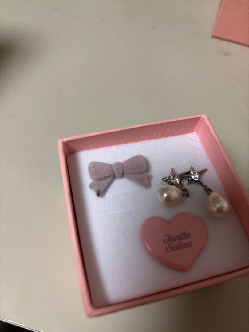 小物 GENTLE MONSTER Jennie JentleSalon wispy