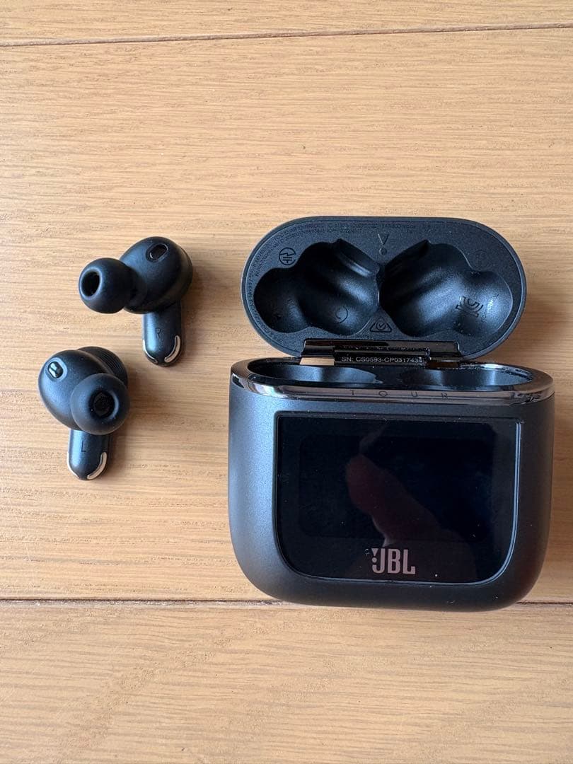 JBL TOUR PRO 2 ワイヤレスイヤホン