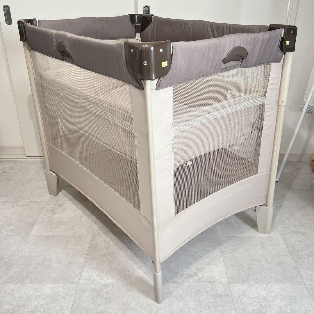 アップリカ ココネルエアー ベビーベッド ココアブラウン