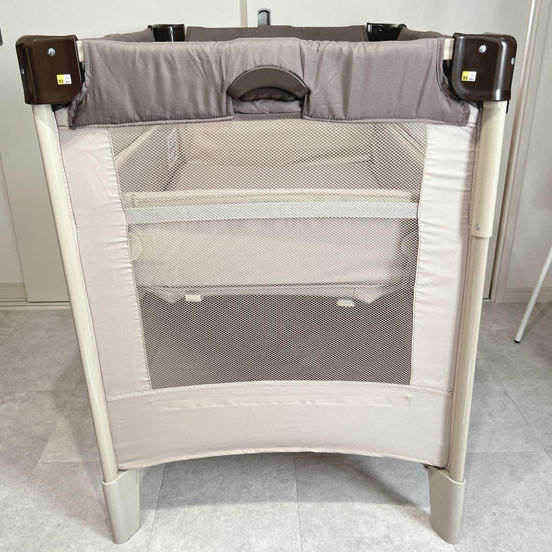 アップリカ ココネルエアー ベビーベッド ココアブラウン