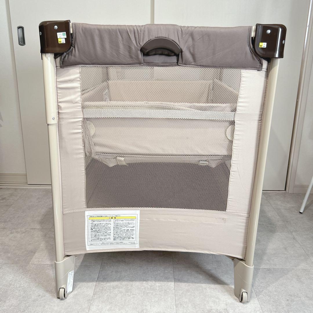 アップリカ ココネルエアー ベビーベッド ココアブラウン