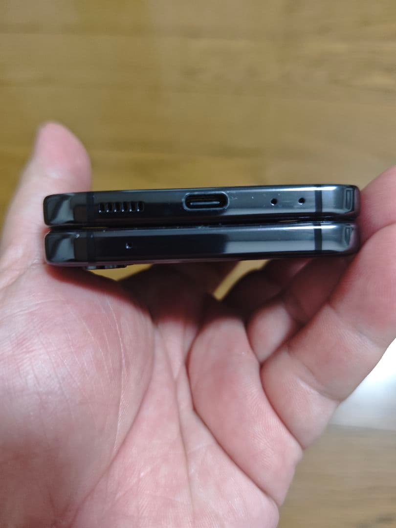 Galaxy Z flip4 美品　128GB