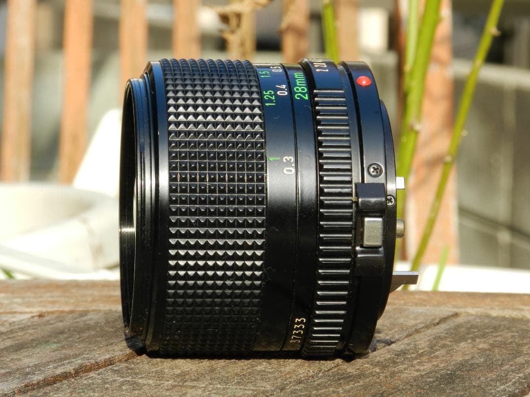クモリあり　Canon NEW FD 28mm f/2 レンズ　キャノン