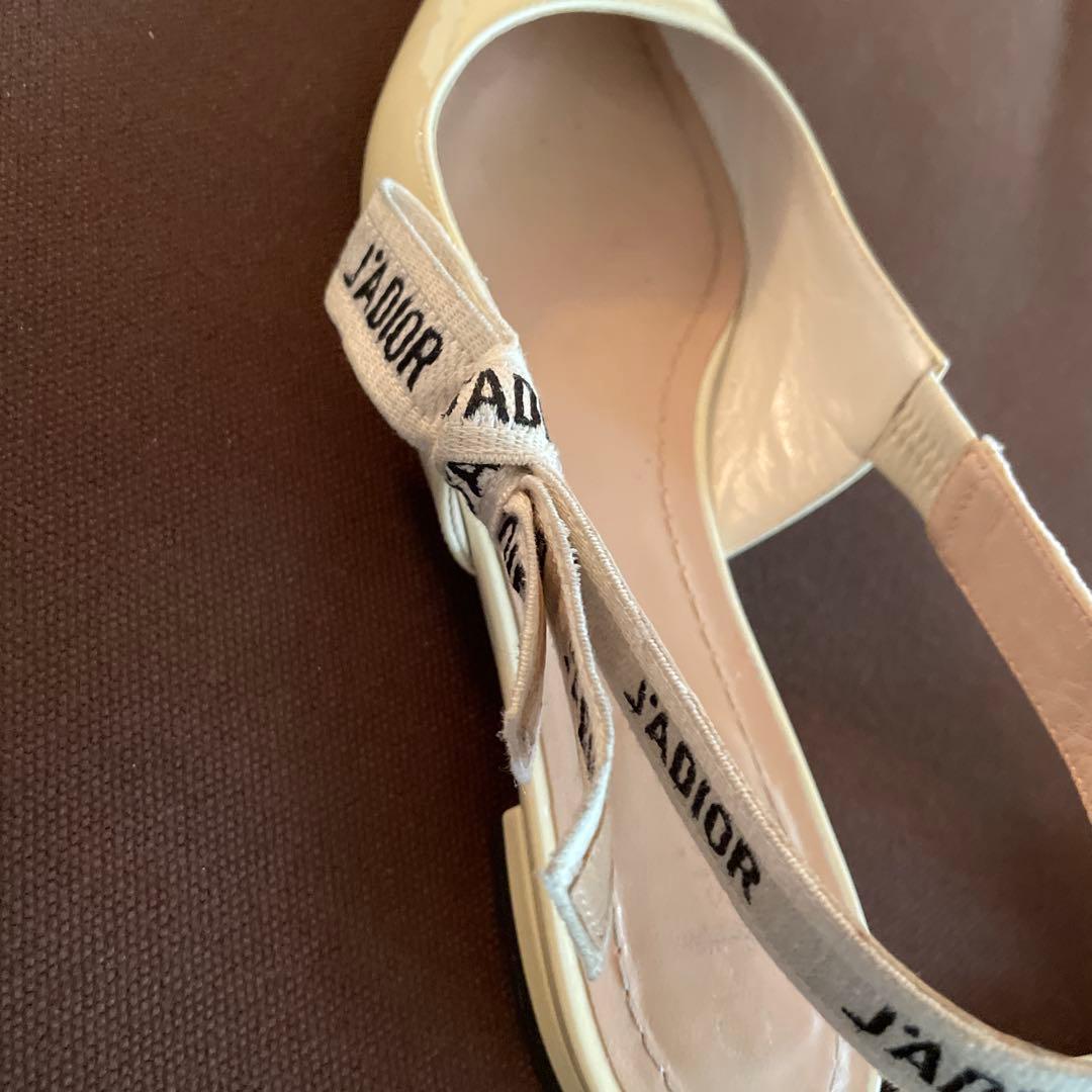 ペコ！ディオール　アイボリー スリングバック フラットシューズ