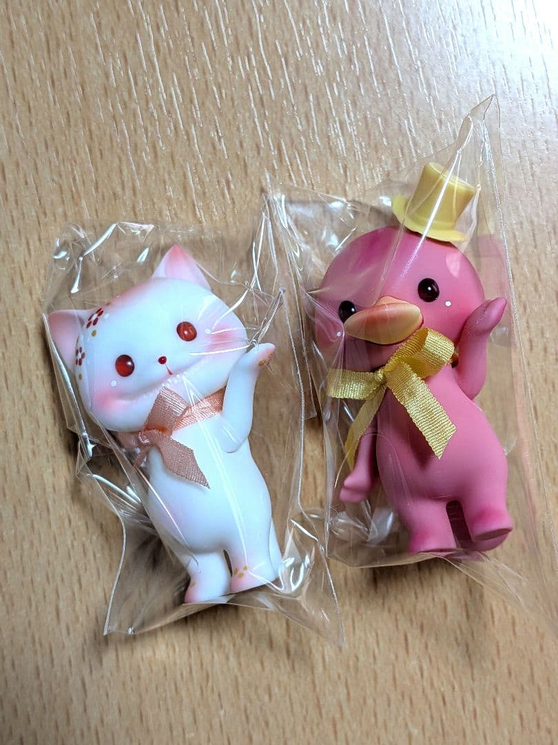 PIPOS 4Chi2x カモノハシ&チェシャ猫 限定版 おまけ付き