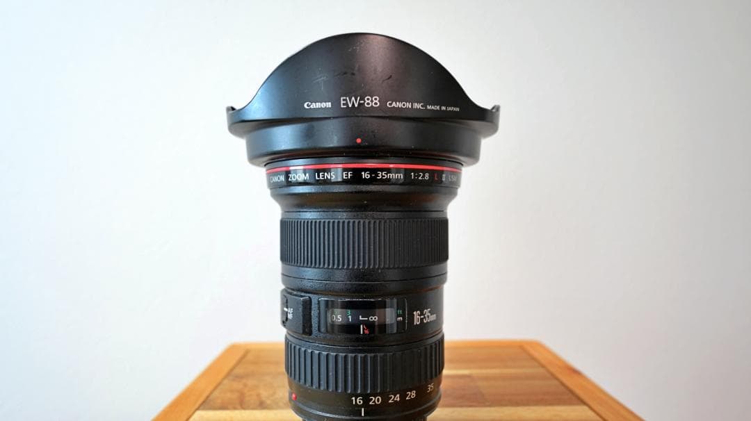 レンズ(ズーム) Canon EF 16-35mm f/2.8 L II USM