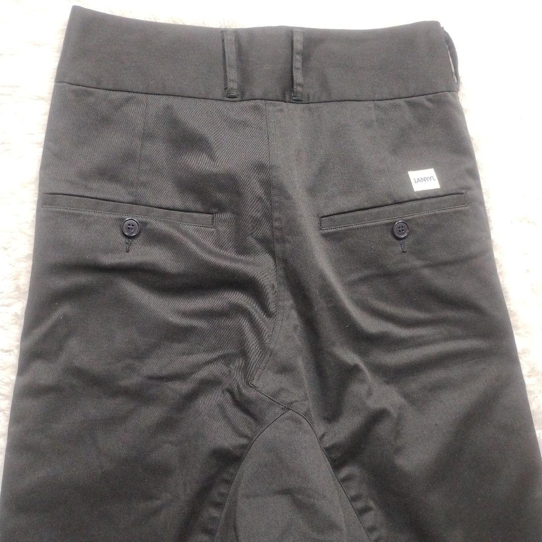 【極美品】ガンリュウ　サルエルパンツ　クロップド　ストレッチ　裾スリット　黒　M
