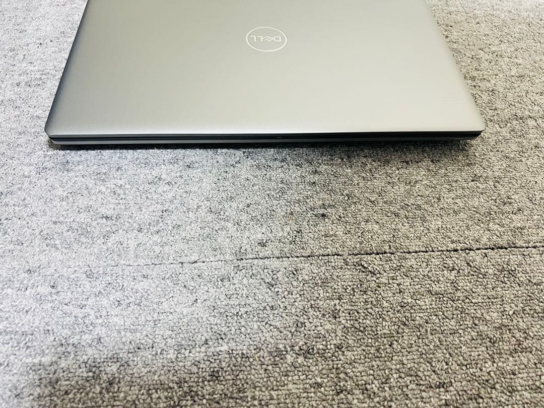 Windowsノート本体 Dell Precision 7550 i7 32gb 512gb A3000