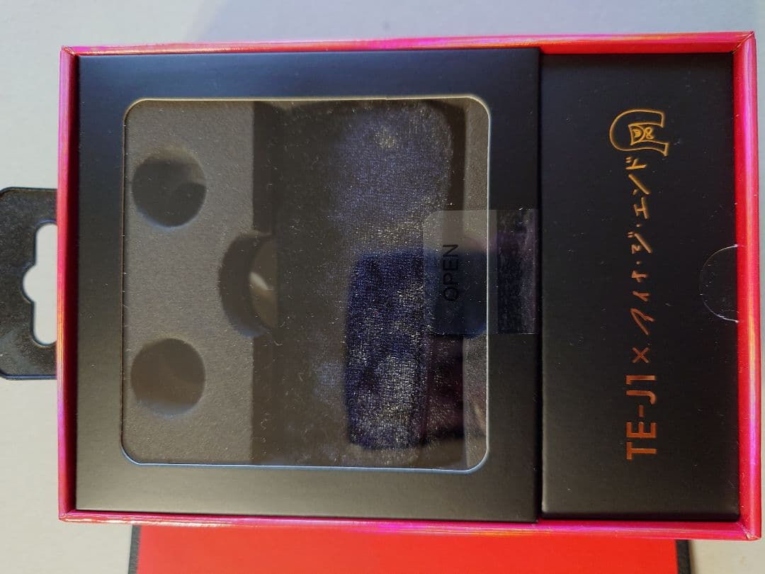 アイナ・ジ・エンドモデルAIVOT TE-J1 ワイヤレスイヤホン レッド