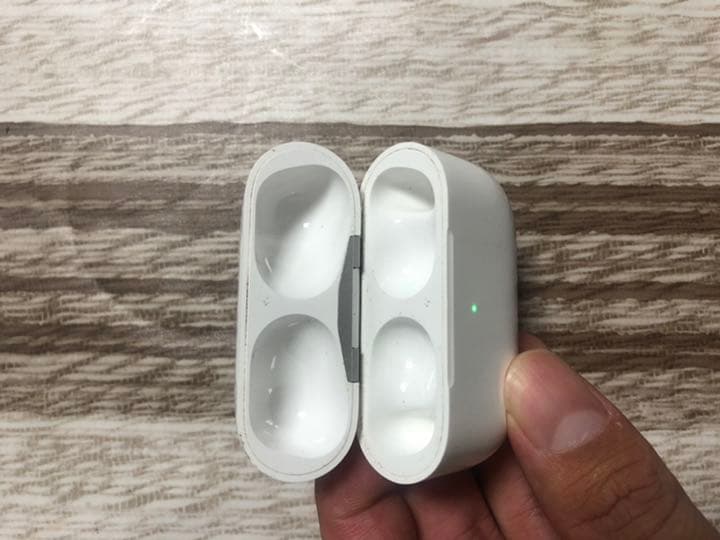 Apple Air pods pro 本体のみ