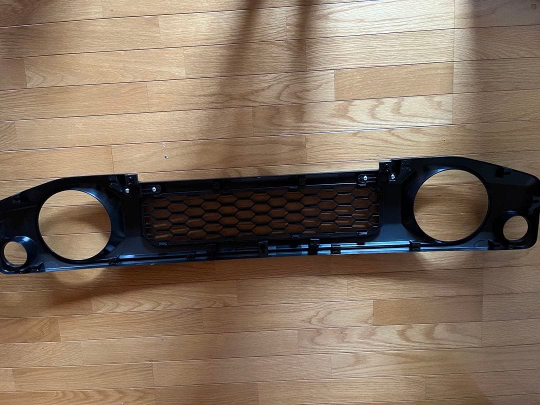 新型ジムニーグリル