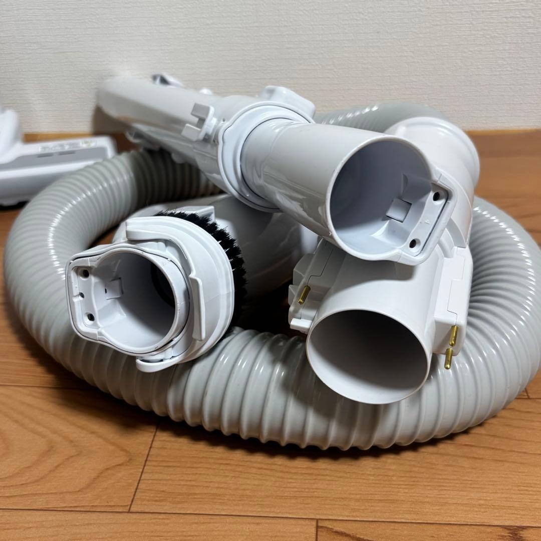 【美品】2023年日本製掃除機　日立CV-KP90K 紙パック掃除機