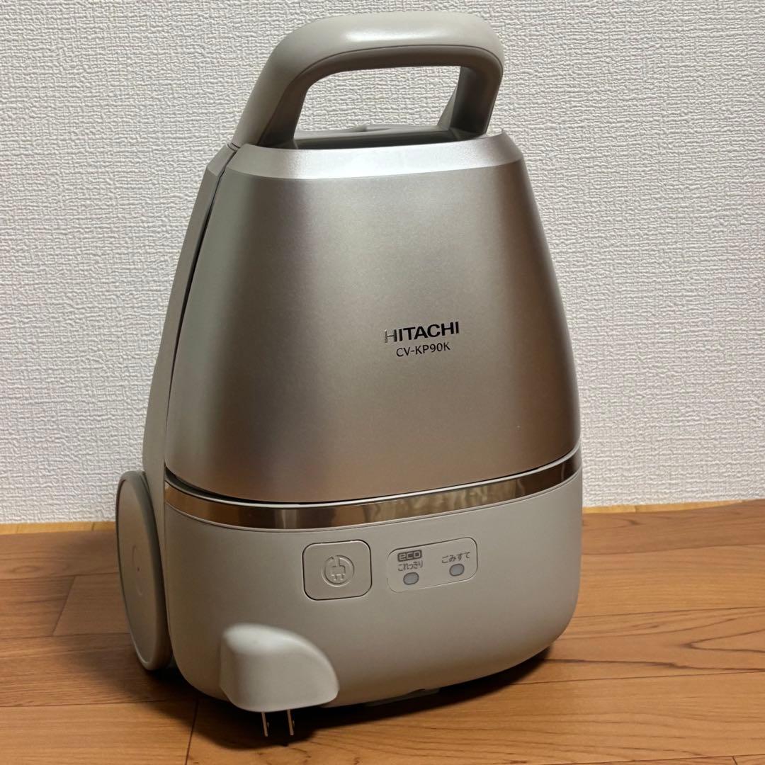 【美品】2023年日本製掃除機　日立CV-KP90K 紙パック掃除機