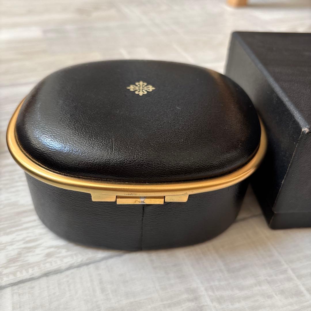 【パテックフィリップ　時計空ケース　アクセサリーケース】【レア物】