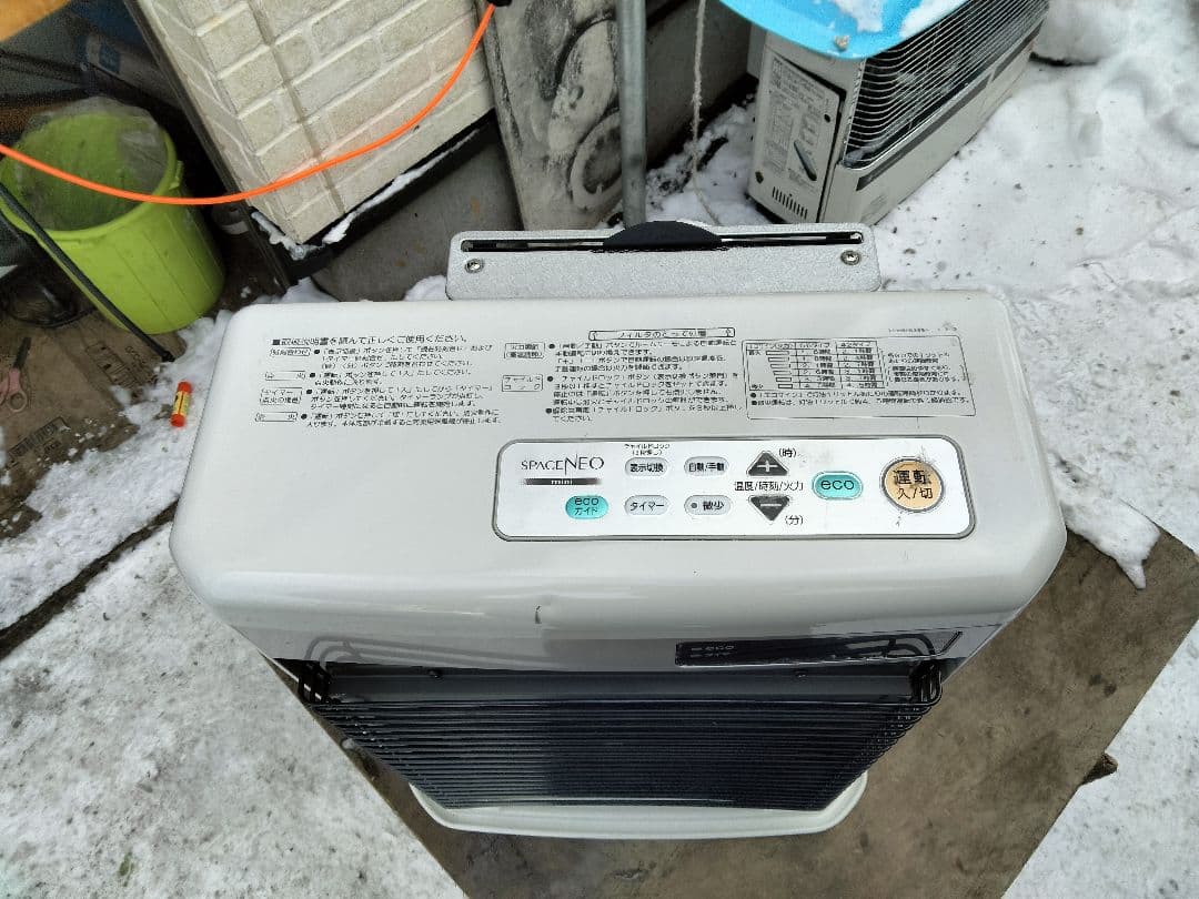 コロナFF石油ストーブスペースネオ！品番「FF‐SG4223M」2023年式中古