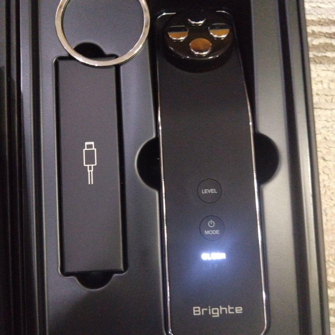 Brighte エレキリフト　美顔器　シートマスク5枚 美品