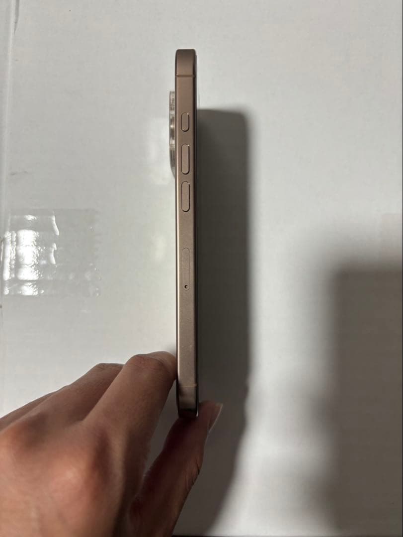 iPhone16Pro 128GB デザートチタニウム　128GB 本体