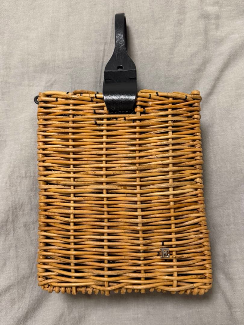 eb.a.gos　エバゴス　角たてバスケット　かごバッグ