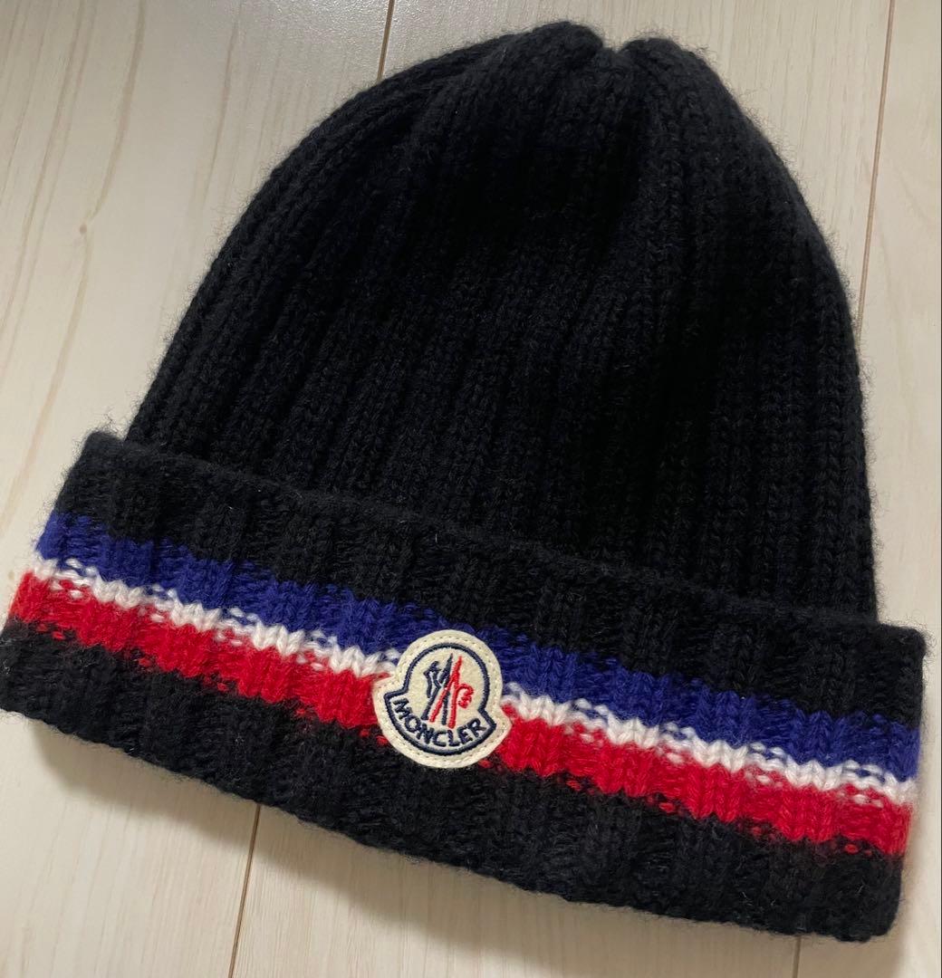 MONCLER ニット帽 黒 赤 青 ビーニー　ユニセックス　ベレットトリコット