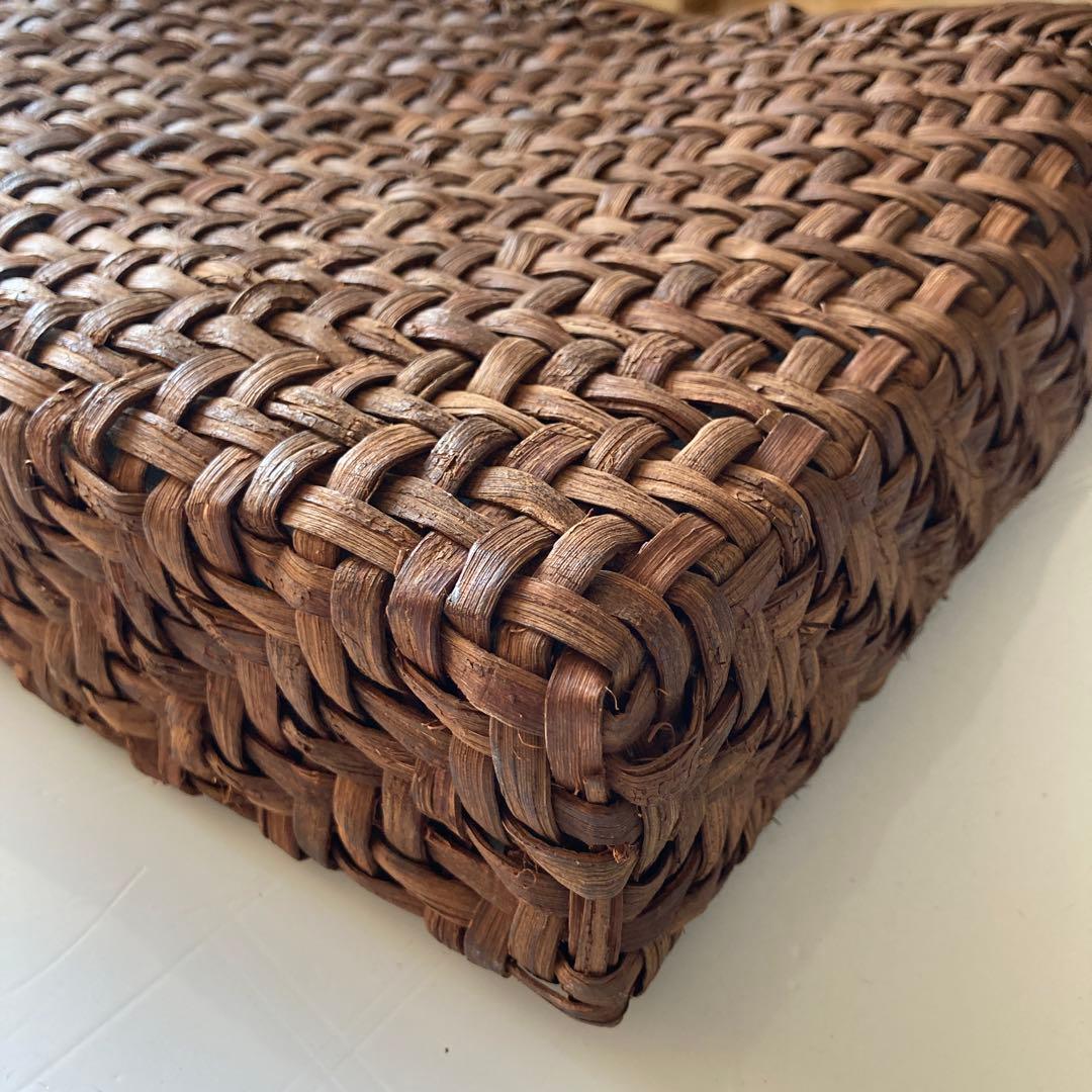 国産山葡萄　手作り　かごバッグ　網代編み　ファスナー内布付