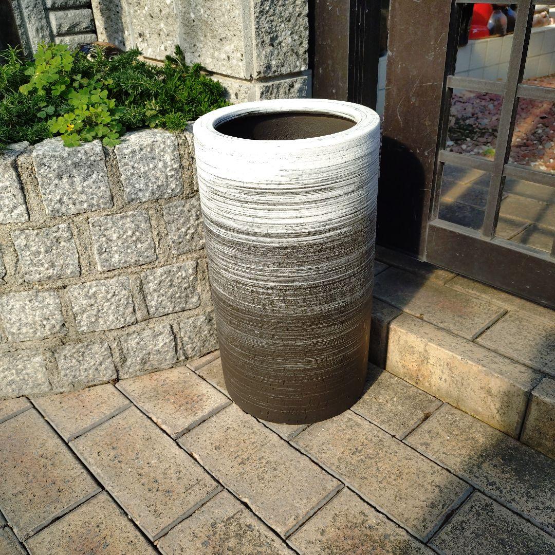 信楽焼　傘立て　刷毛目傘立