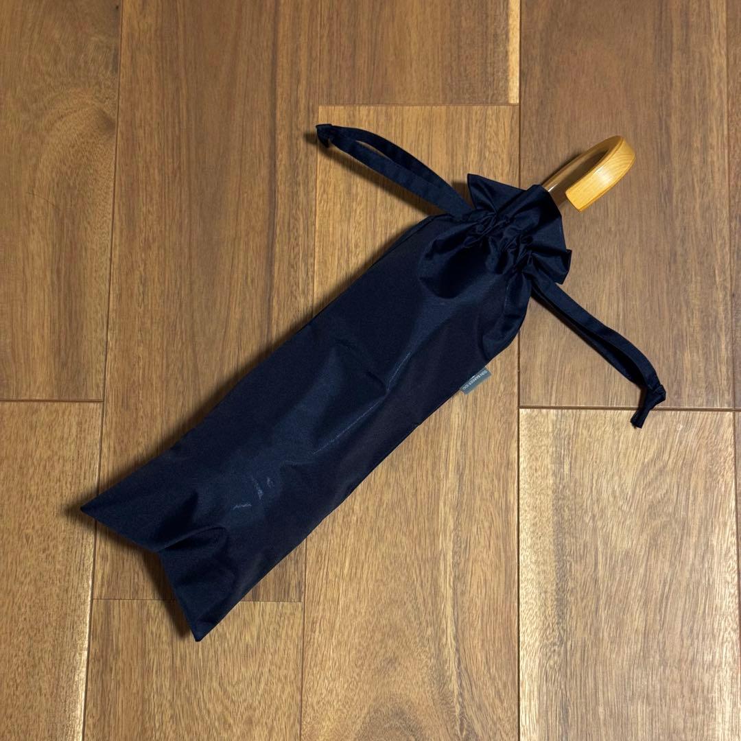 サンバリア100 折りたたみ日傘 2段折 フリル ネイビー