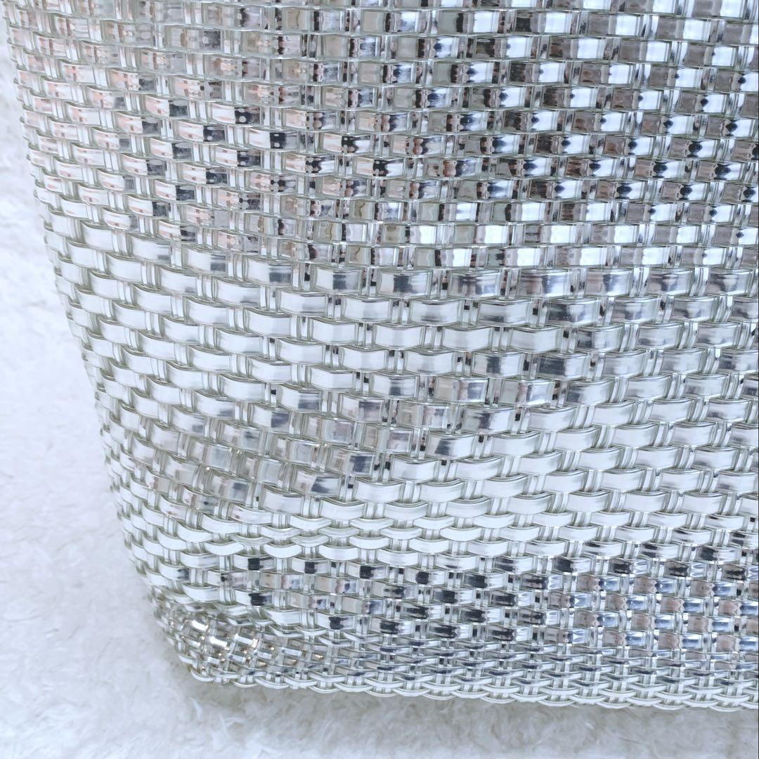 美品♪ ANTEPRIMA イントレッチオ インナーバッグ ポーチ付 シルバー