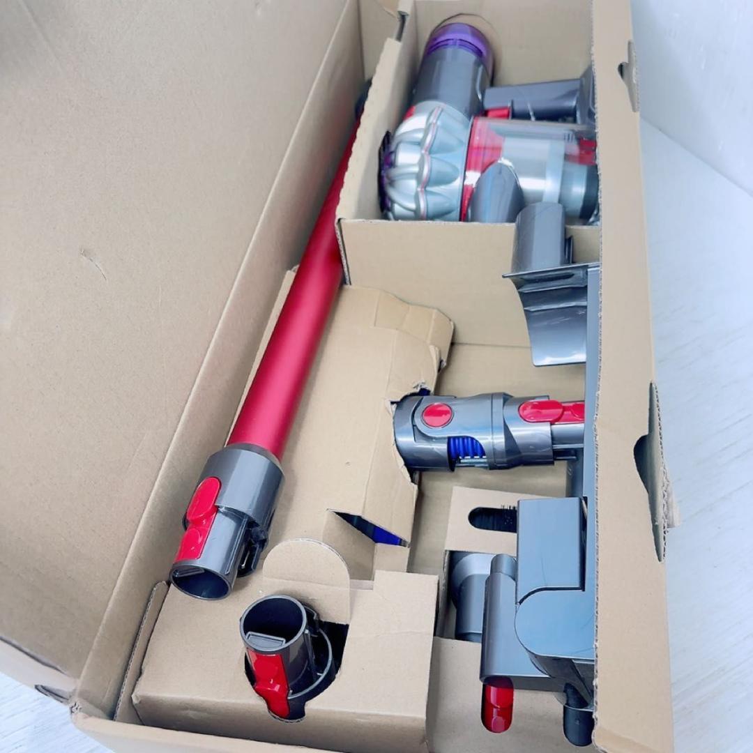 格安　Dyson V8 SV25 Origin スティッククリーナー　展示品