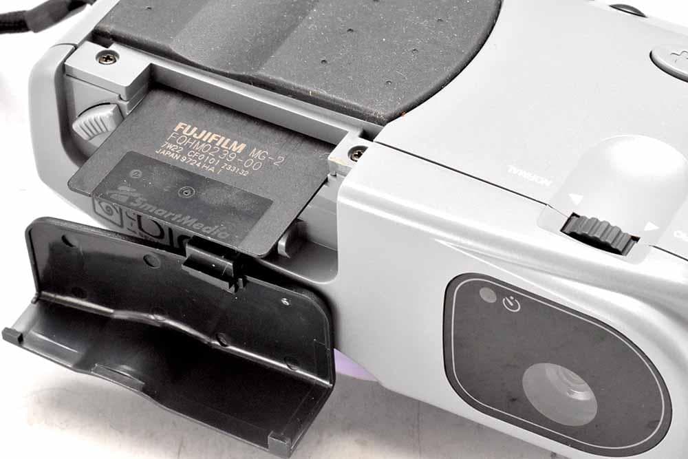 SEGA 初期デジカメ “DIGIO SJ-1” 動品