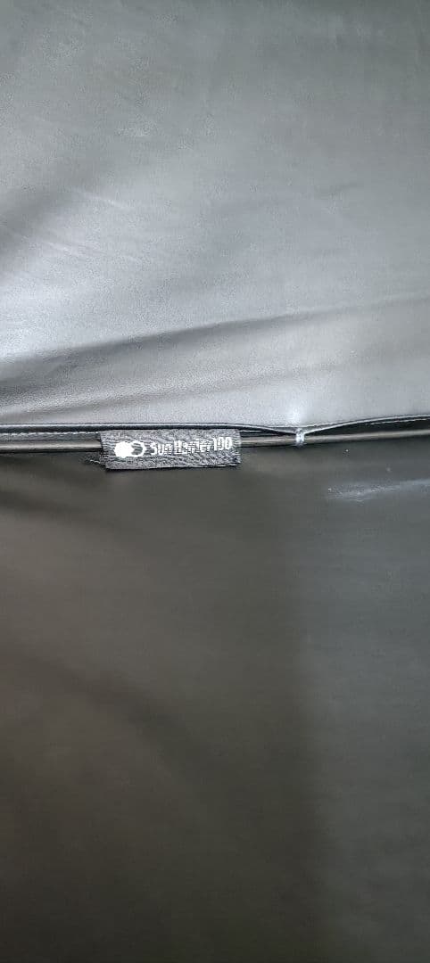 サンバリア100　折りたたみ日傘 　ブラック　フリルがエレガント