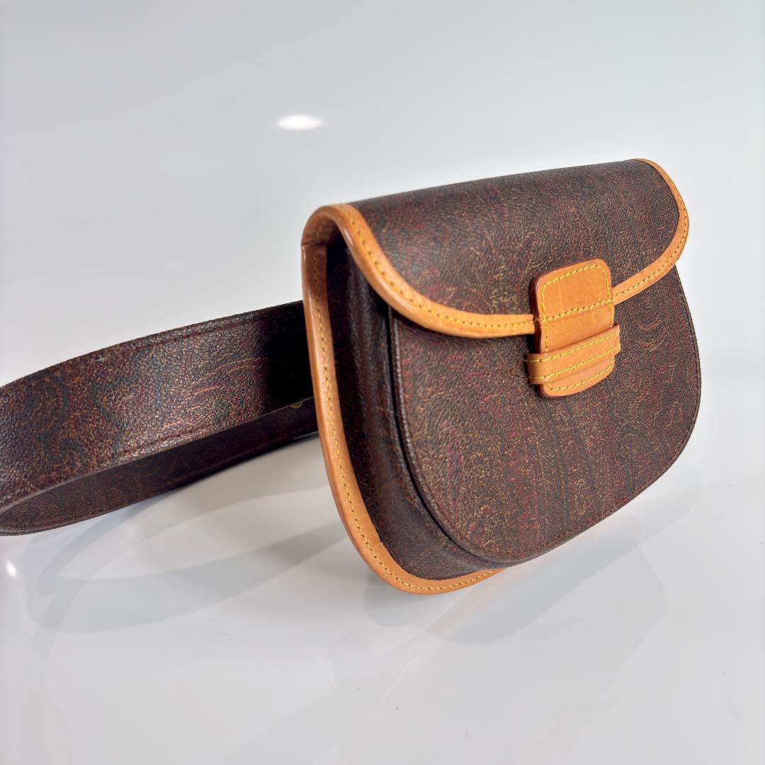 【極美品】ETRO エトロ ショルダーバッグ ペイズリー柄 ベルト 斜めがけ