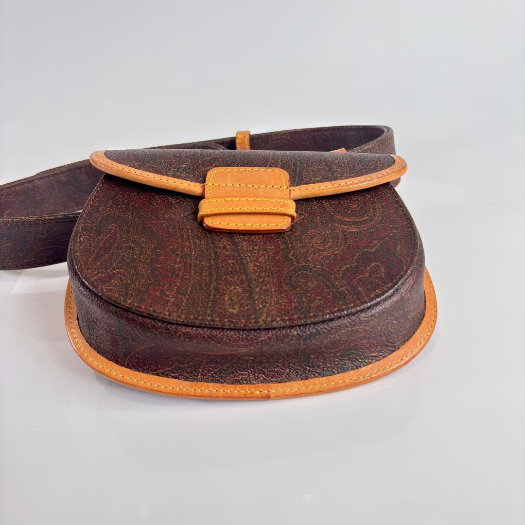 【極美品】ETRO エトロ ショルダーバッグ ペイズリー柄 ベルト 斜めがけ