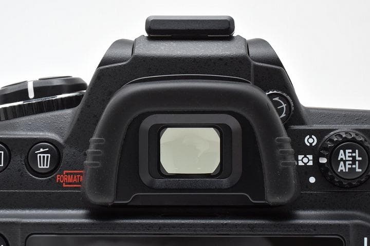 15672 僅か3011ショット Nikon D300 ニコン デジタル一眼