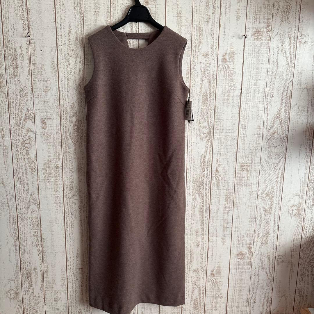 新品　aga 定価¥1万9000円　ロングニットワンピース　スコットクラブ