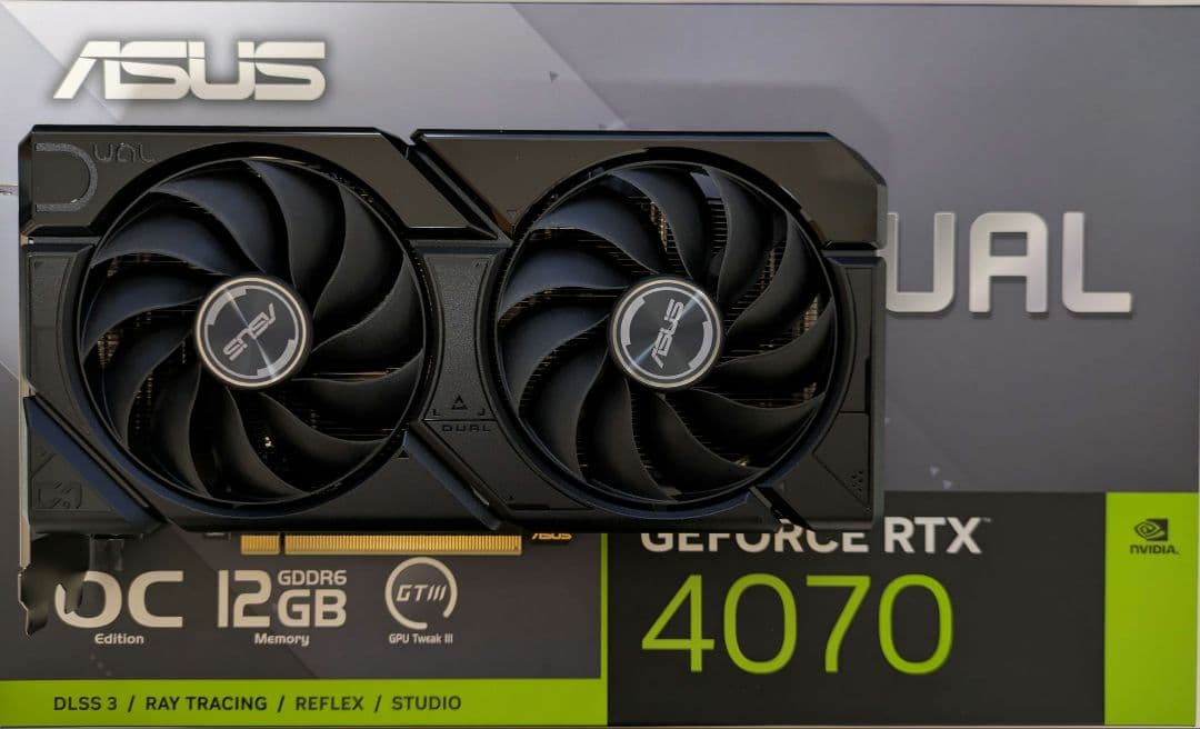 美品 ASUS GeForce RTX 4070 12GB