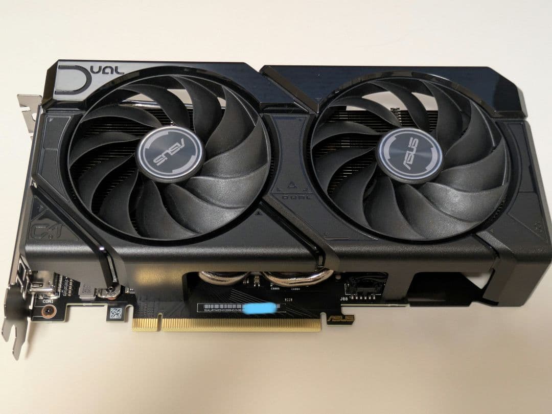 美品 ASUS GeForce RTX 4070 12GB