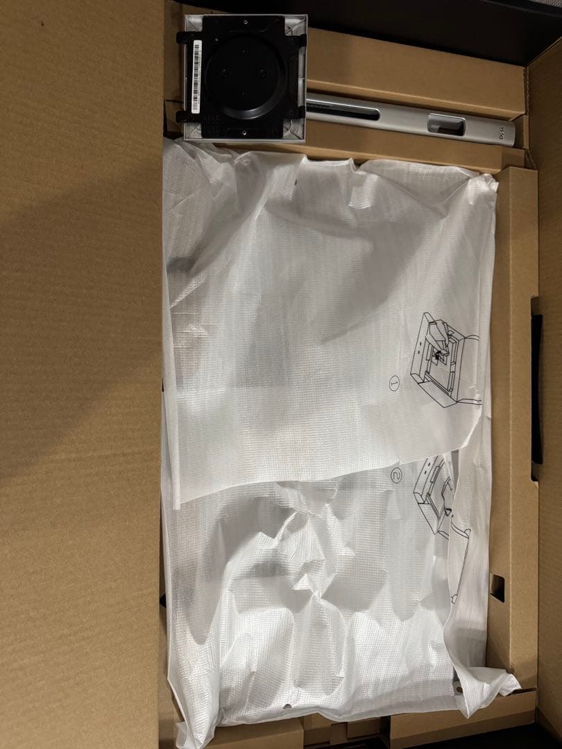 Dell 4Kモニター 27インチ U2723QX