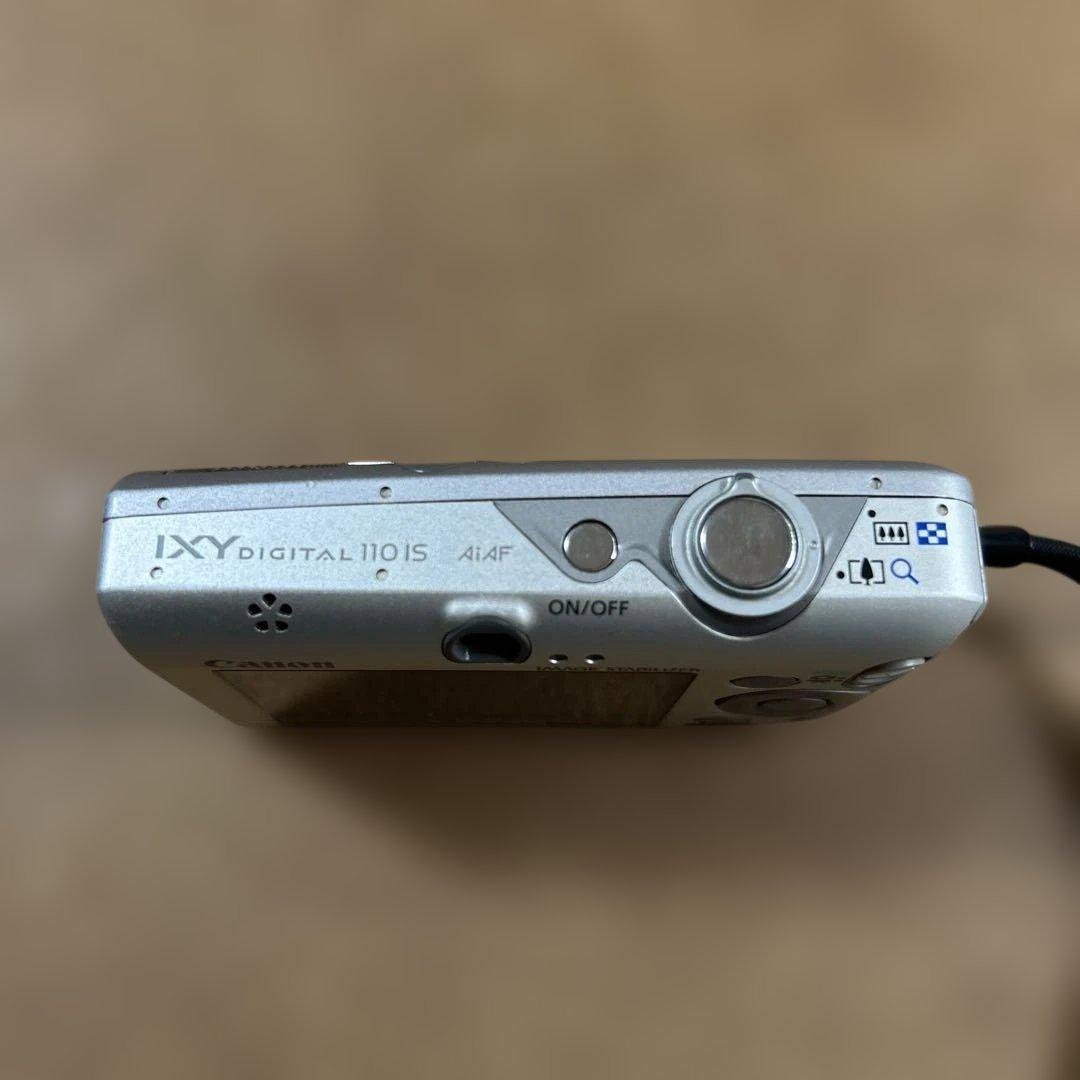 Canon IXY Digital 10.0メガピクセル 本体と充電器付き