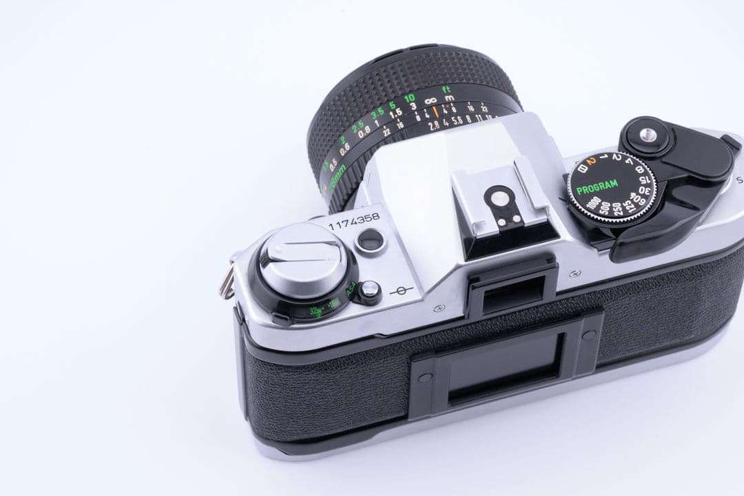 フィルムカメラ Canon AE-1P + NewFD 28mm F2.8