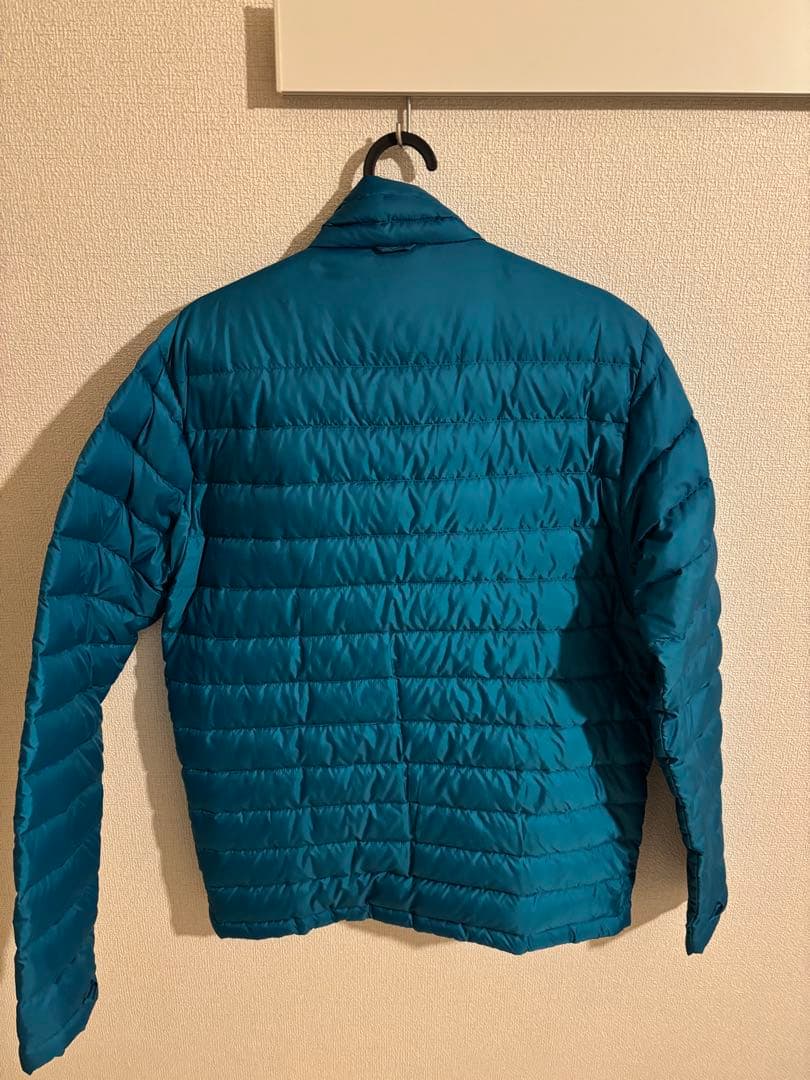 patagonia ダウンジャケット S 青