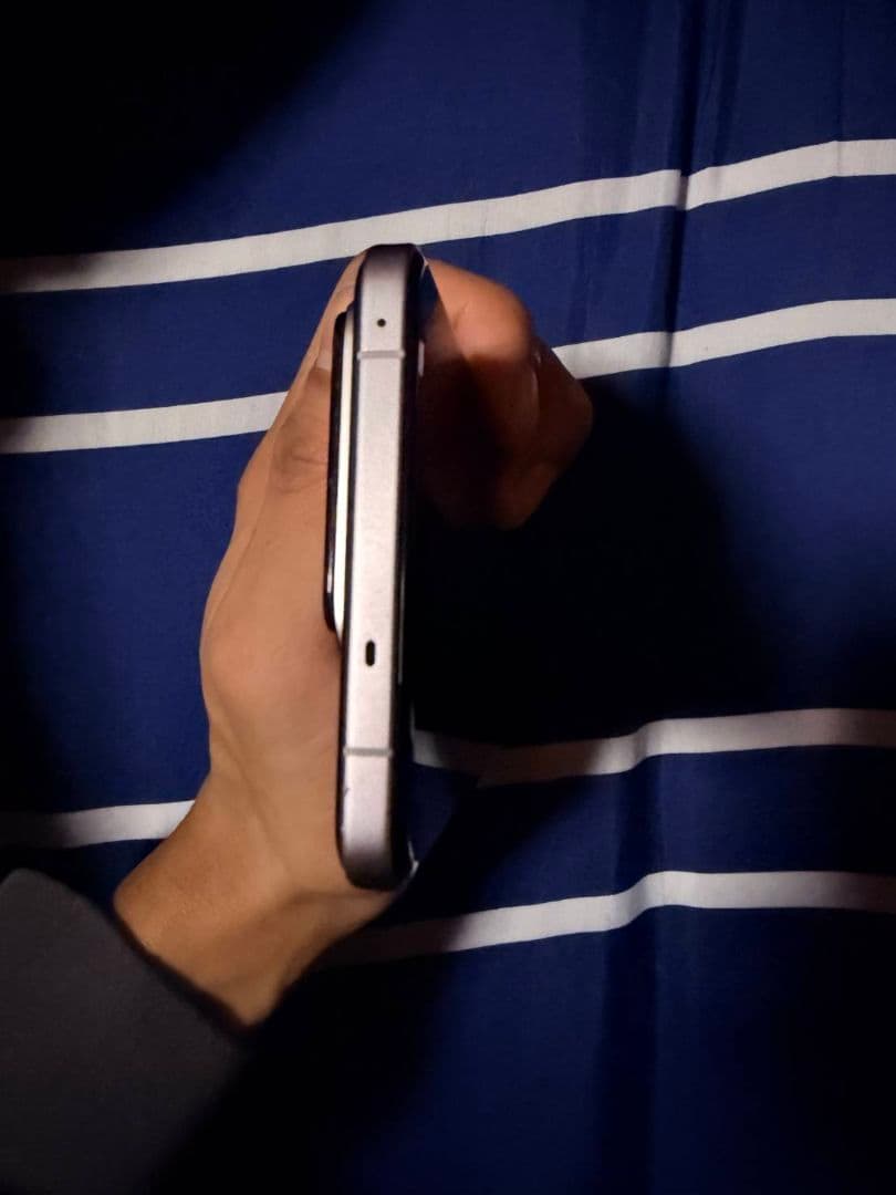 realme GT7 Pro スマートフォン 本体