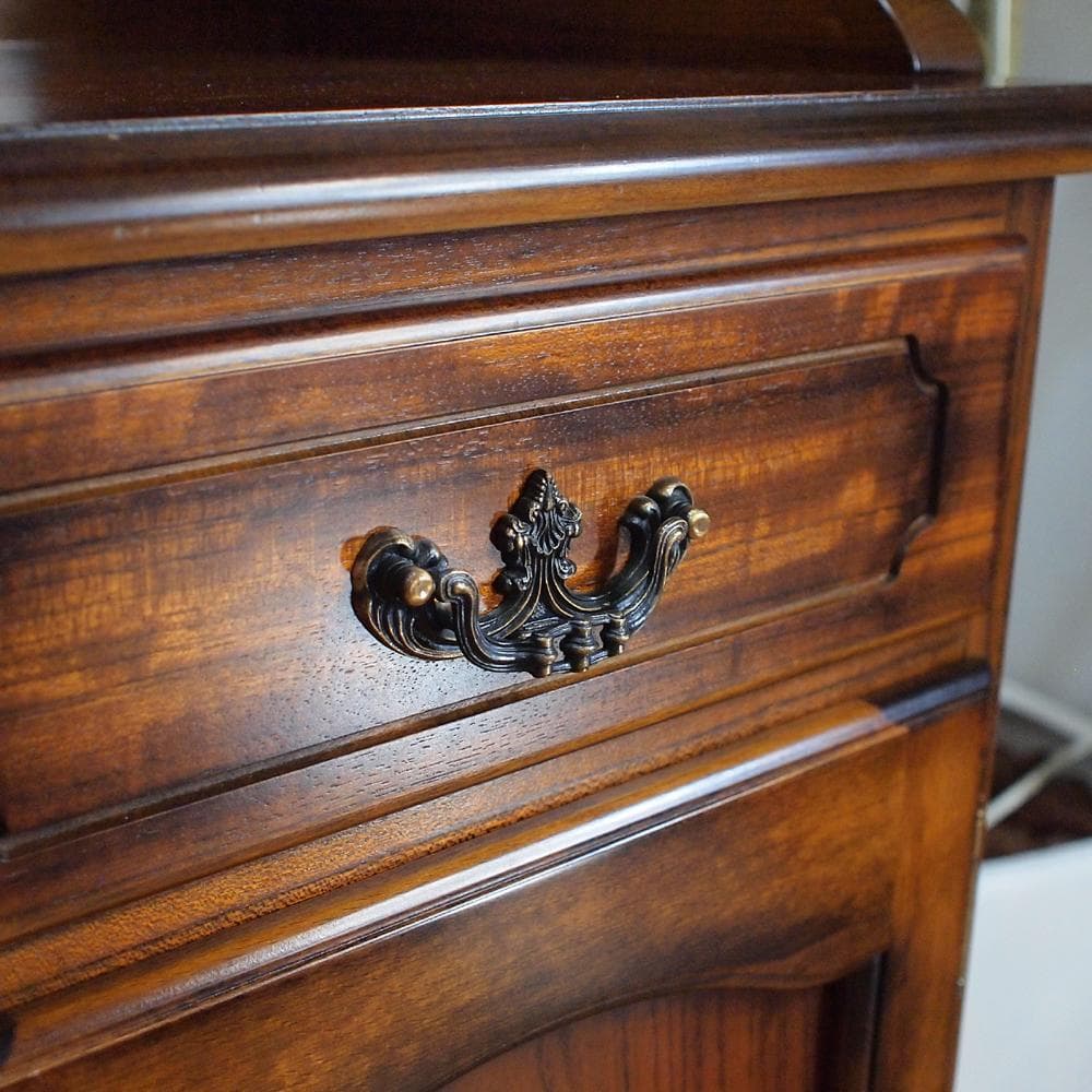 カリモク/karimoku コロニアル カップボード 幅140cm B 食器棚