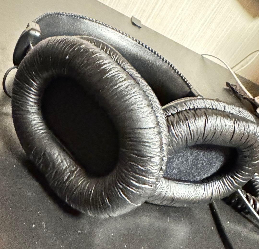 ヘッドホン SONY MDR-7506