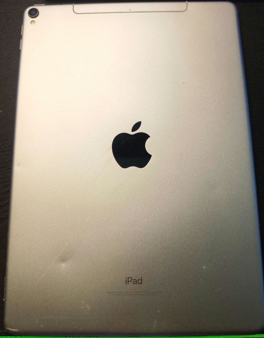 iPadPro10.5、Smart Keyboard、Apple Pencil