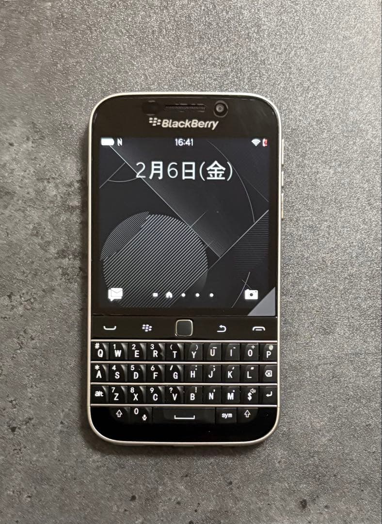 ブラックベリー クラシック BlackBerry Classic Q20 黒