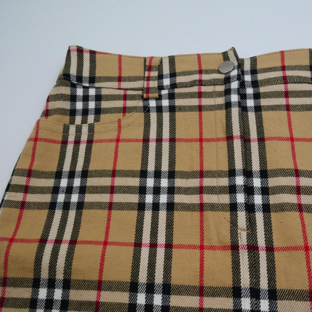 BURBERRY　BLUE　LABEL ミニスカート ベージュ　ノバチェック