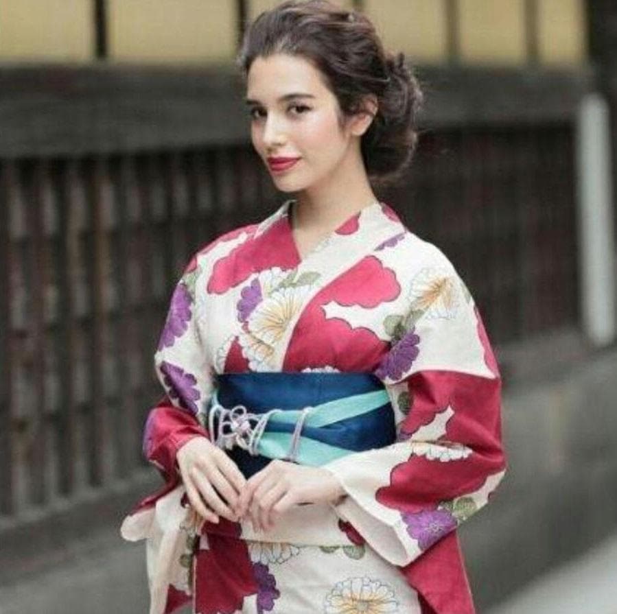 画像の帯+お任せ帯締め+お任せ下駄+お任せ半襟+襟芯つき◆古典紅菊と江戸花尽浴衣