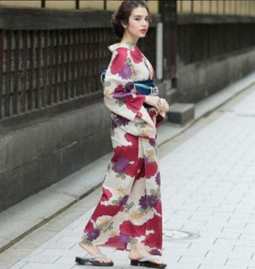 画像の帯+お任せ帯締め+お任せ下駄+お任せ半襟+襟芯つき◆古典紅菊と江戸花尽浴衣