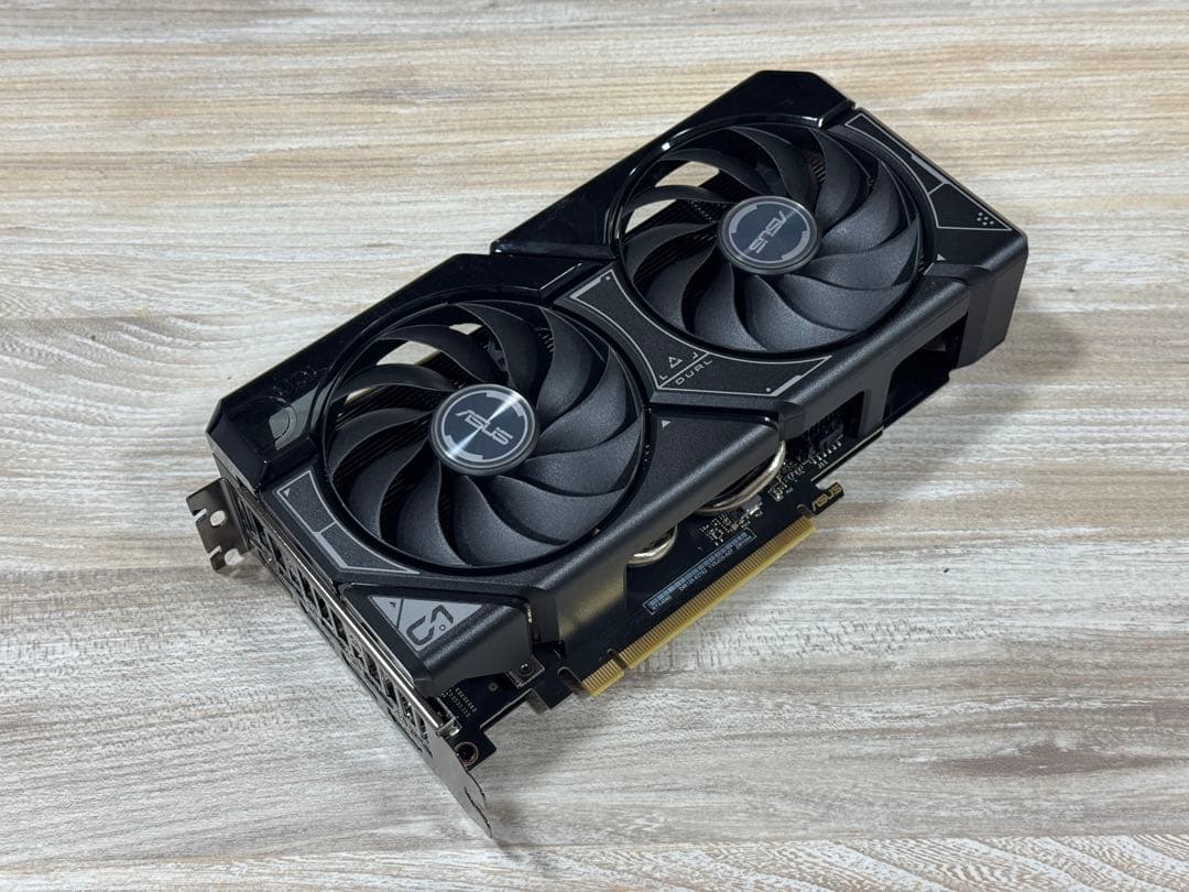 ASUS DUAL-RTX4060-08G グラフィックボード