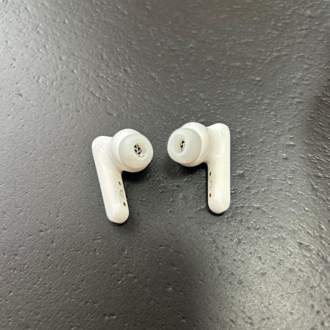 AnkerSoundcoreLiberty 4NCワイヤレスイヤホンケース付き